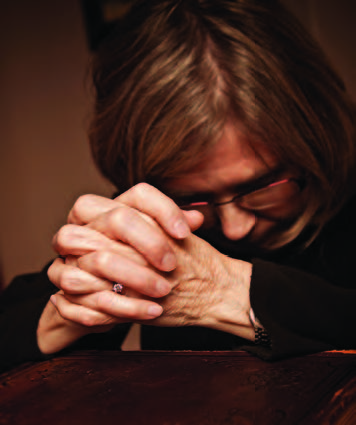 woman praying